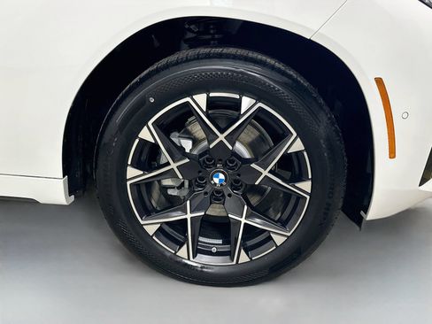 New 2026 BMW X3 xDrive30i w/ Premium Package AWD/4WD image 10