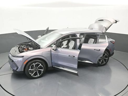 Used 2024 Chevrolet Equinox EV LT w/ Active Safety Package 3 FWD image 66