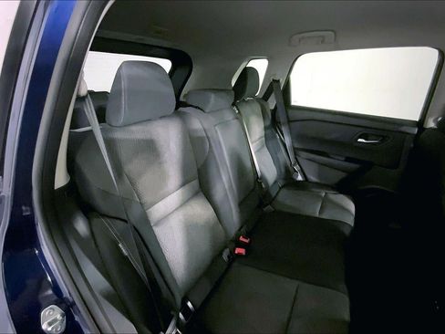 Used 2025 Nissan Rogue SV image 23