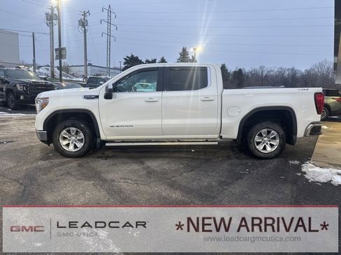 Used 2021 GMC Sierra 1500 SLE w/ Preferred Package image 3