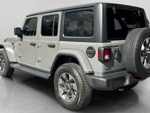 Used 2021 Jeep Wrangler Unlimited Sahara image 8