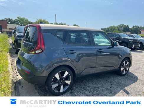 Used 2020 Kia Soul EX w/ Option Group 015 FWD image 3