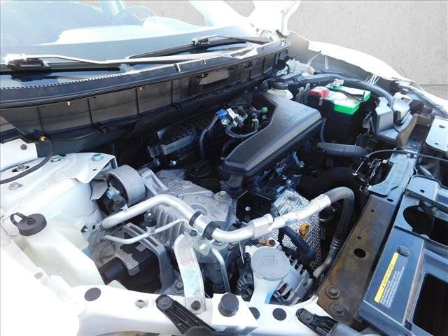Used 2015 Nissan Rogue S FWD image 29