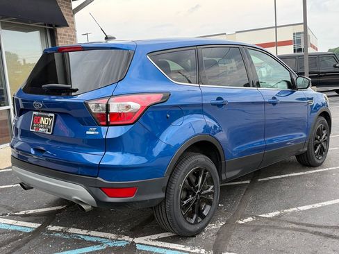 Used 2017 Ford Escape SE AWD/4WD image 4