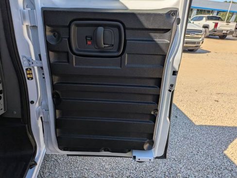 New 2025 Chevrolet Express 2500 w/ Driver Convenience Package image 21