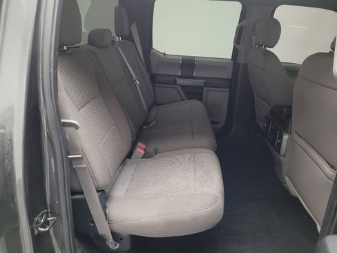 Used 2018 Ford F150 XLT image 19