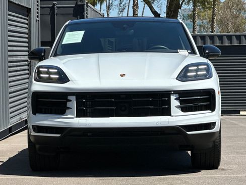 Used 2026 Porsche Cayenne E-Hybrid Coupe AWD/4WD image 11