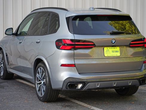 Used 2024 BMW X5 xDrive50e w/ M Sport Package AWD/4WD image 55