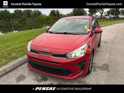 Used 2021 Kia Rio S w/ Option Group 015 FWD image 1