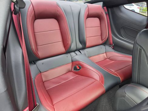 Used 2025 Ford Mustang Premium RWD image 18