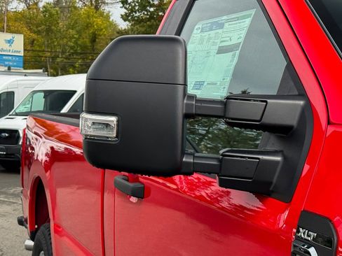 New 2026 Ford F350 XLT w/ FX4 Off-Road Package image 10