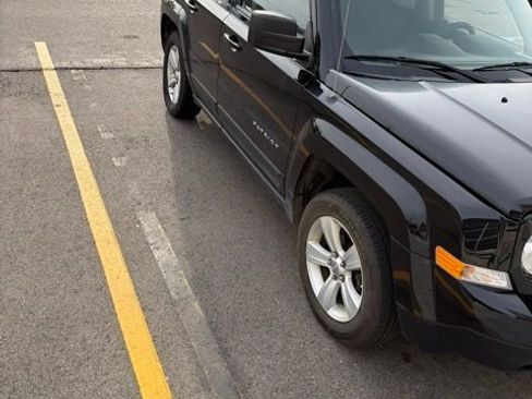 Used 2012 Jeep Patriot Sport w/ PWR Value Group AWD/4WD image 3