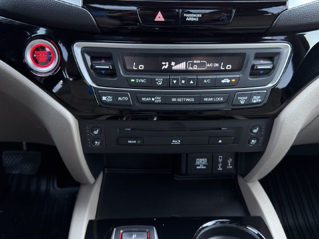Used 2017 Honda Pilot Elite image 23