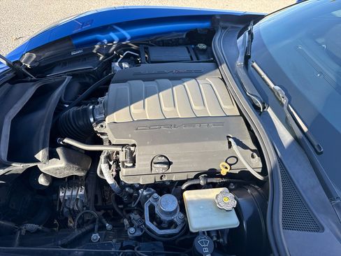 Used 2016 Chevrolet Corvette Stingray Coupe w/ Carbon Flash Badge Package image 22