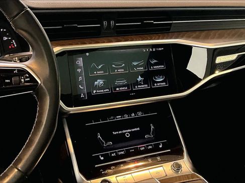 Used 2021 Audi A7 e Premium Plus w/ Interior Protection Package image 7