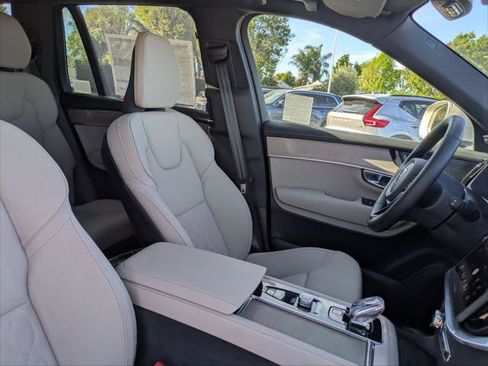 New 2026 Volvo XC90 T8 Plus w/ Protection Package Premier image 14