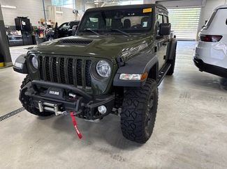 Used 2023 Jeep Gladiator Mojave AWD/4WD video 1