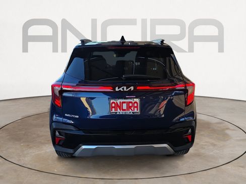 Certified 2025 Kia Seltos EX w/ EX Sunroof Package image 7