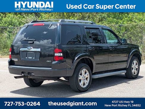 Used 2010 Ford Explorer XLT AWD/4WD image 5