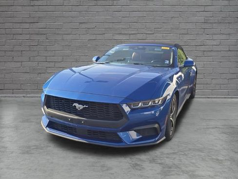 Used 2024 Ford Mustang Premium RWD image 3