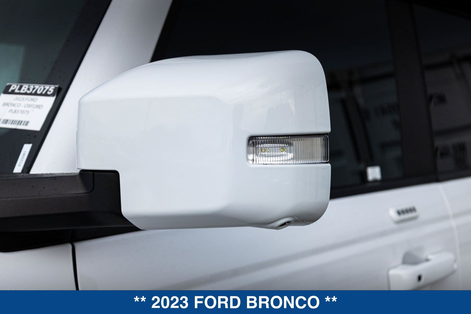 Used 2023 Ford Bronco Badlands AWD/4WD image 14