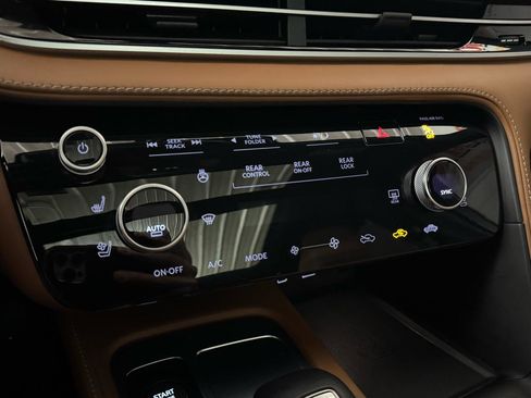 Used 2023 INFINITI QX60 Autograph w/ Cargo Package image 30