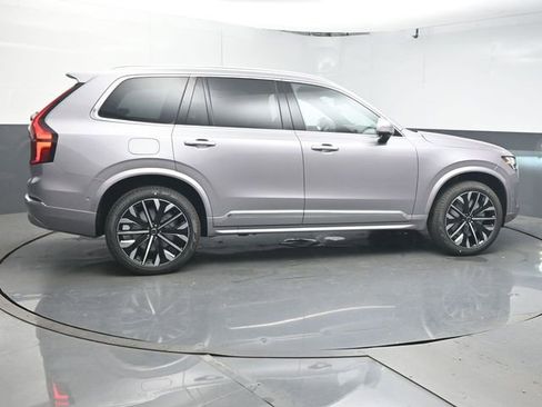 New 2026 Volvo XC90 B6 Ultra w/ Protection Package Premier image 8