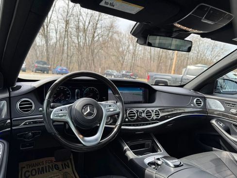 Used 2019 Mercedes-Benz S 560 4MATIC Sedan image 82