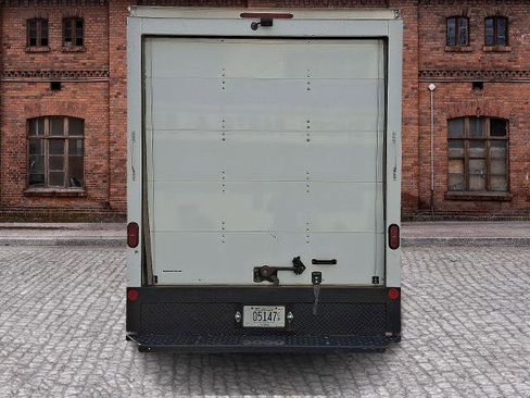 Certified 2022 Ford Transit 350 DRW image 5
