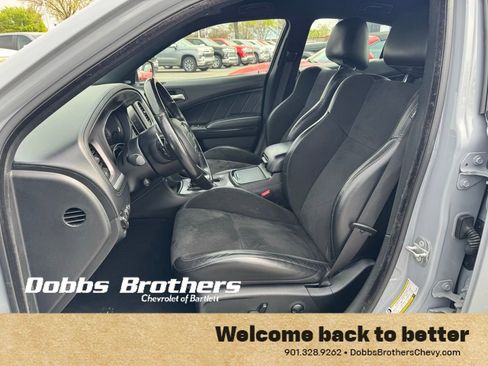 Used 2022 Dodge Charger R/T w/ Plus Group RWD image 12