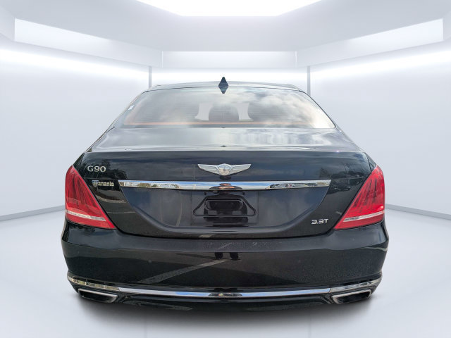 Used 2017 Genesis G90 3.3T Premium RWD image 4