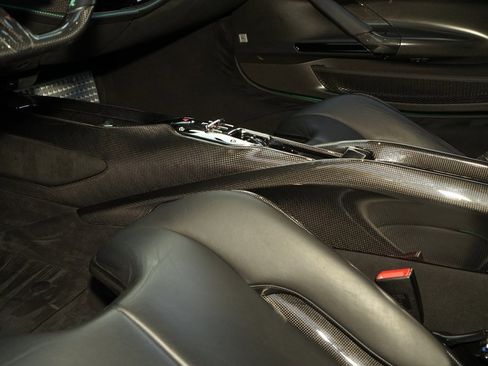 Used 2021 Ferrari SF90 Stradale image 28