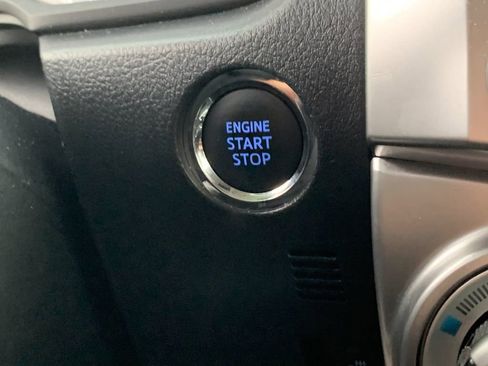 Used 2024 Toyota 4Runner Limited image 24