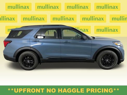 New 2026 Ford Explorer Active image 2