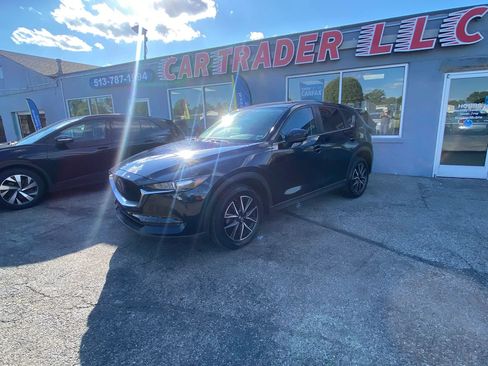 Used 2018 MAZDA CX-5 Touring w/ Preferred Equipment Package AWD/4WD image 10