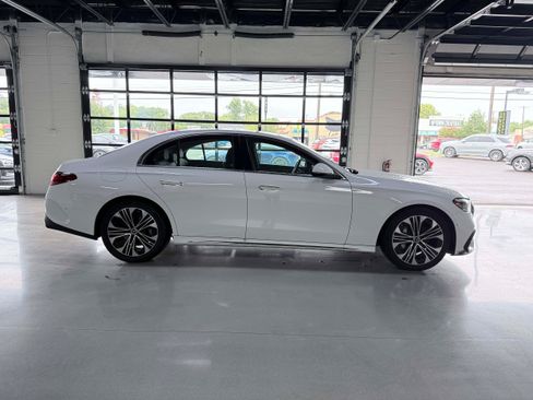 Used 2025 Mercedes-Benz E 350 4MATIC Sedan w/ Winter Package image 7