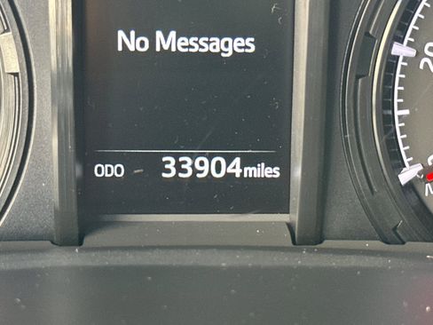 Used 2023 Toyota 4Runner SR5 Premium image 29