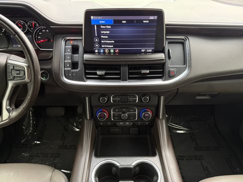 Used 2021 Chevrolet Tahoe LT w/ LT Signature Package image 11