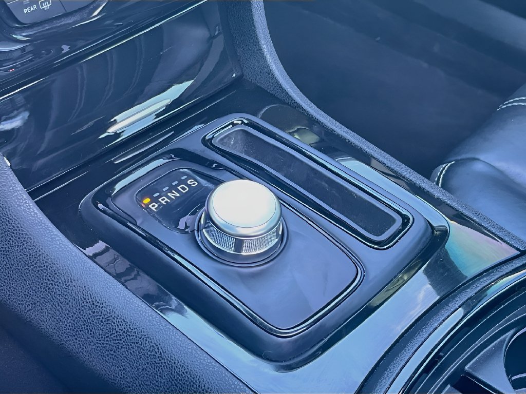 Used 2023 Chrysler 300 S RWD image 17