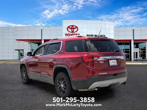 Used 2019 GMC Acadia SLT FWD image 3