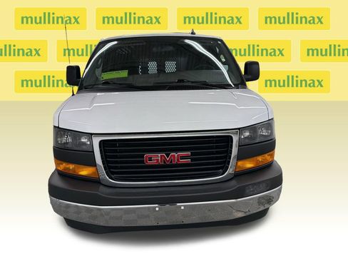 Used 2024 GMC Savana 2500 w/ Driver Convenience Package RWD image 16