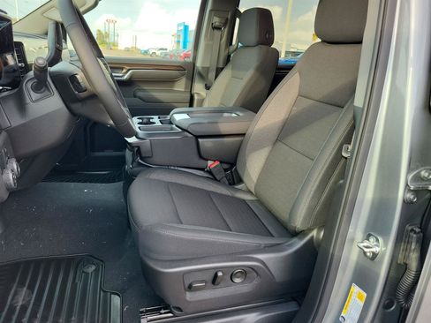 New 2025 Chevrolet Silverado 1500 LT w/ Convenience Package II RWD image 19