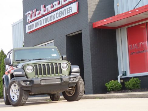 Used 2021 Jeep Wrangler Sport S image 1