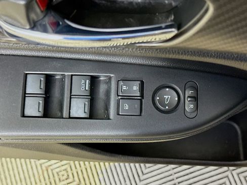 Used 2016 Honda Accord Sport image 20