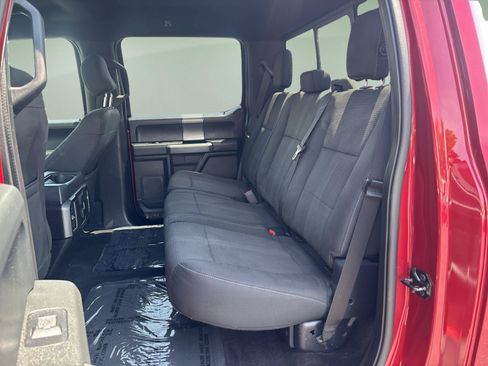 Used 2016 Ford F150 XLT w/ Equipment Group 302A Luxury AWD/4WD image 26