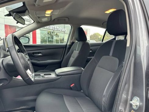 Certified 2023 Nissan Sentra SV w/ All-Weather Package FWD image 11