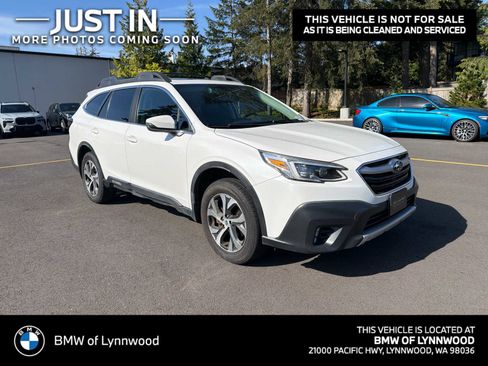 Used 2020 Subaru Outback Limited w/ Popular Package #2 AWD/4WD image 1