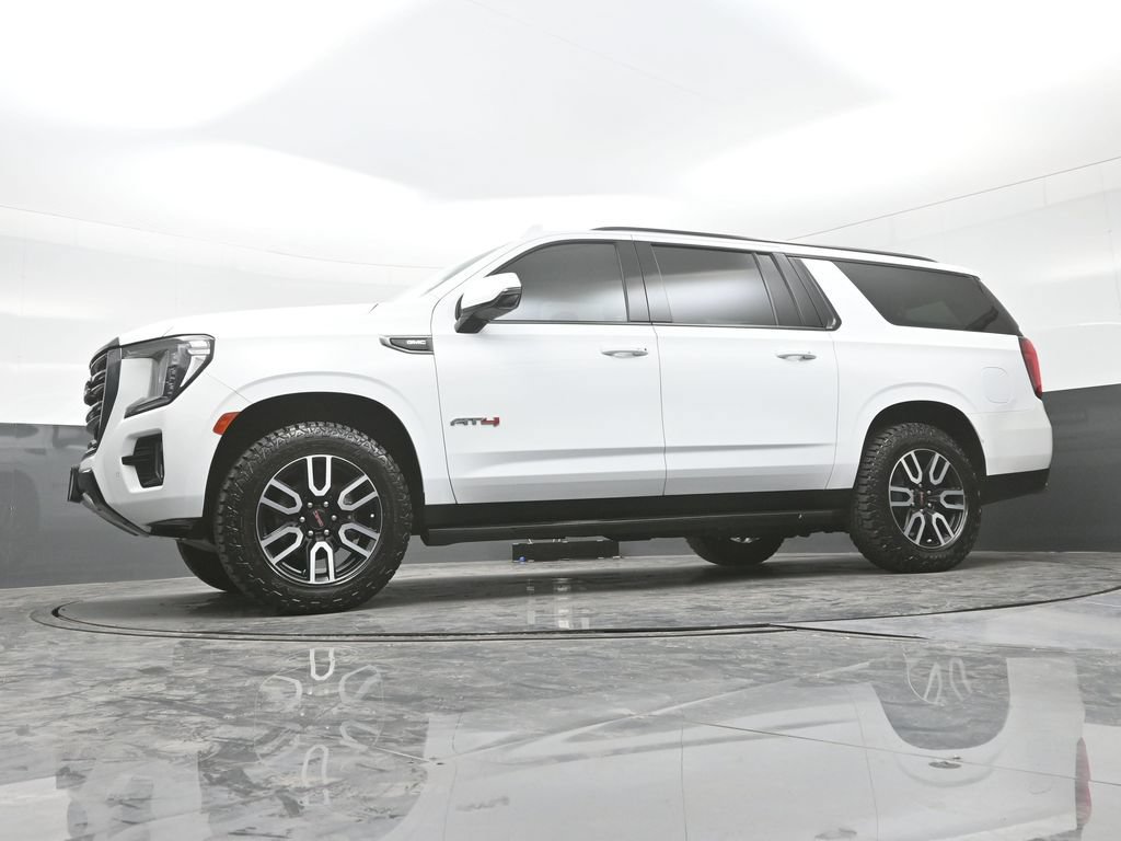 Used 2023 GMC Yukon XL AT4 AWD/4WD image 34