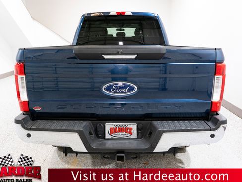 Used 2018 Ford F250 XLT w/ XLT Premium Package image 4