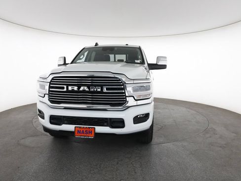 Used 2024 RAM 2500 Laramie w/ Safety Group AWD/4WD image 4